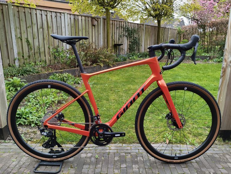 Used Giant Revolt Advanced 0 2024 2024 Road & Gravel, Orange — image 1 of 16