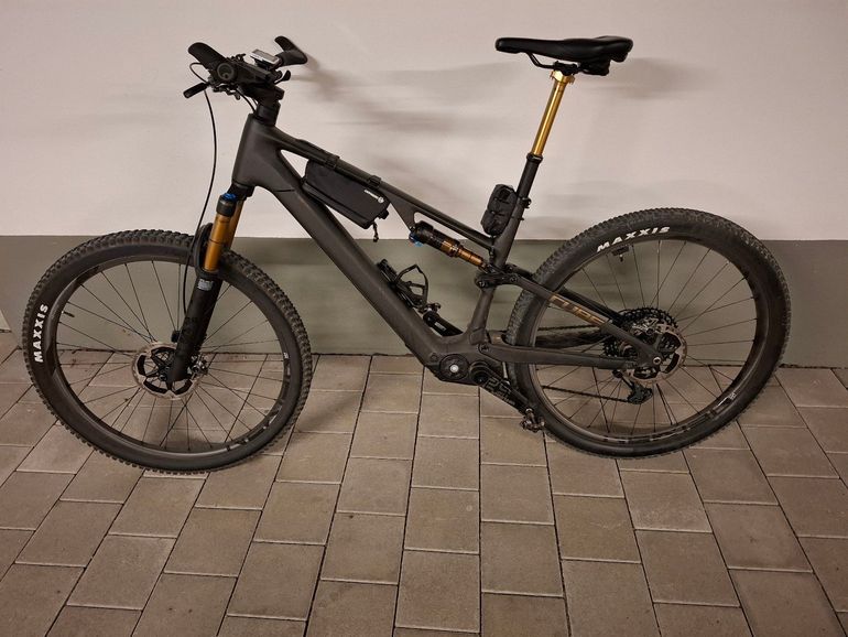 Used CUBE AMS HYBRID ONE44 C:68X, SLT 400X 29 2025 2025 Mountainbike, Black, 29 — image 1 of 5