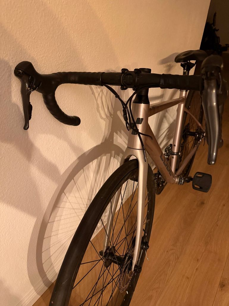 CUBE AXIAL WS 2023 2023 Road & Gravel d'occasion — image 2 sur 6