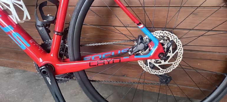 Used Focus Cayo Shimano 105 2015 Road & Gravel, White — image 5 of 7