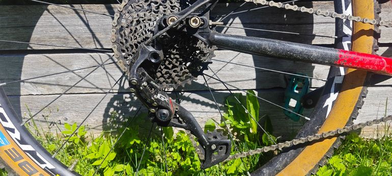 Used Kona Unit X 2018 2018 Mountainbike, Red — image 2 of 5