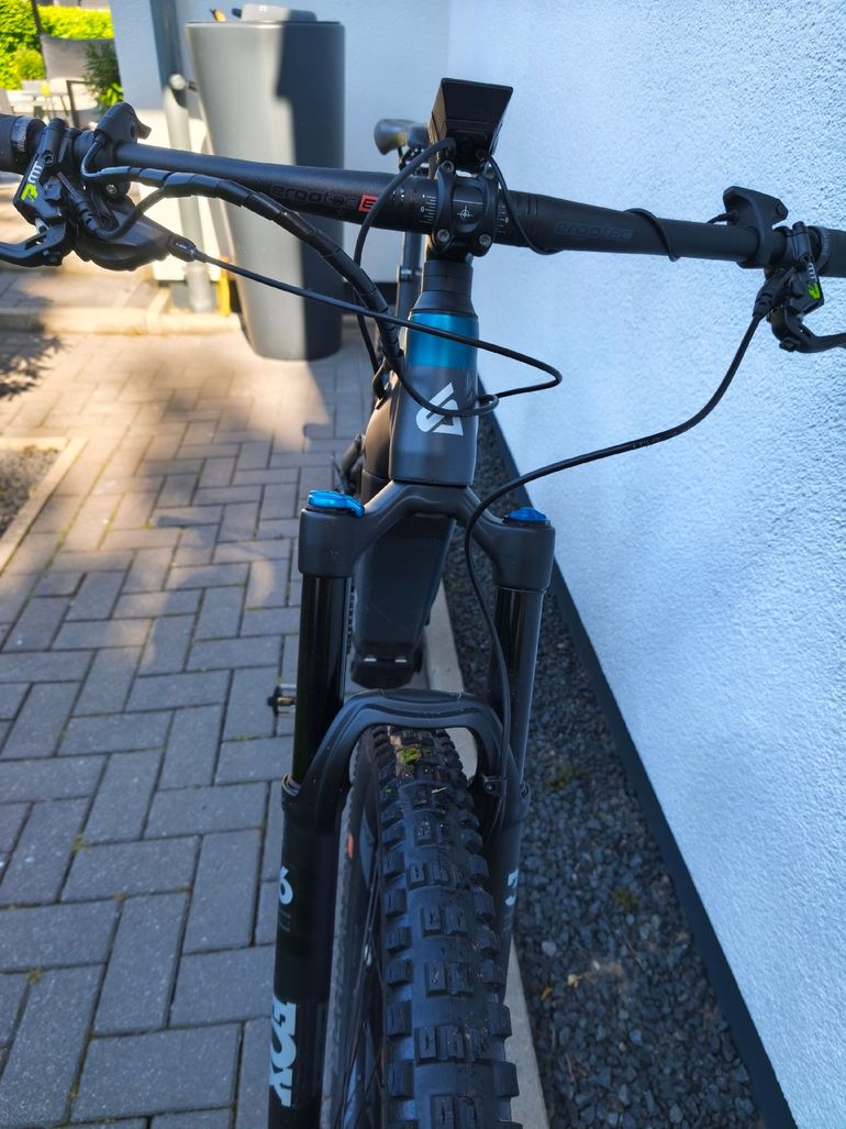 Swype Freqz Shimano Deore XT 2022 Mountainbike d'occasion — image 10 sur 12