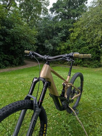 Orbea WILD H30 2023 2023 Mountainbike d'occasion — image 3 sur 12