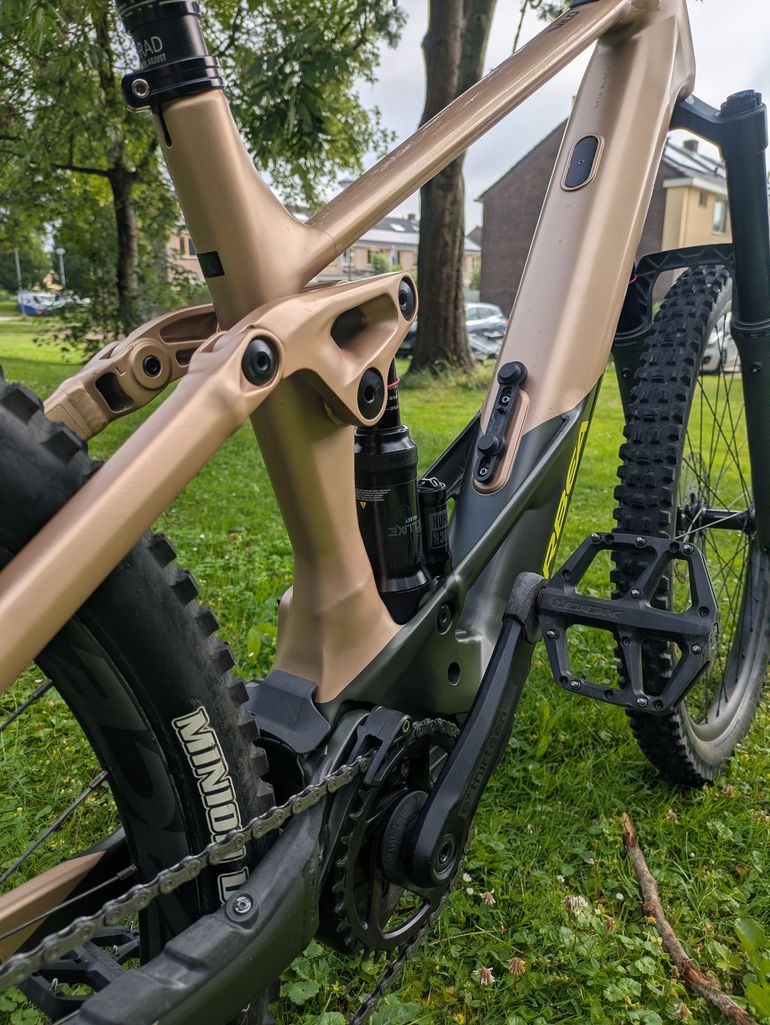 Orbea WILD H30 2023 2023 Mountainbike d'occasion — image 2 sur 12