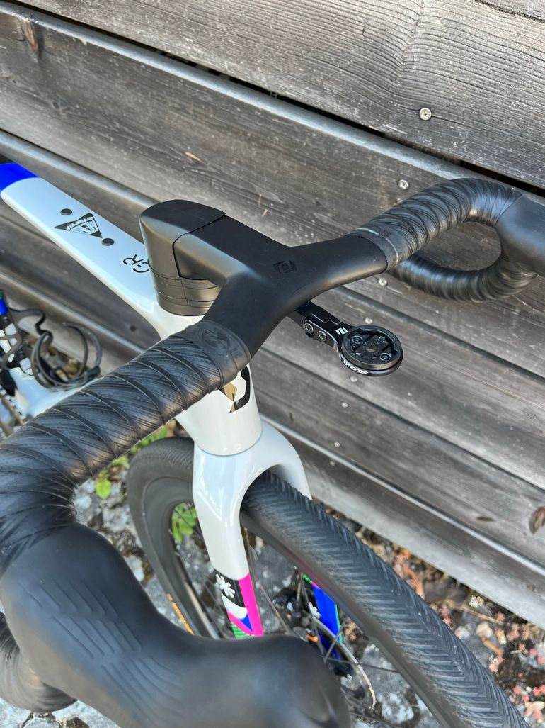 Käytetty Scott Addict Shimano Ultegra Di2 2025 Road & Gravel — kuva 4 / 12