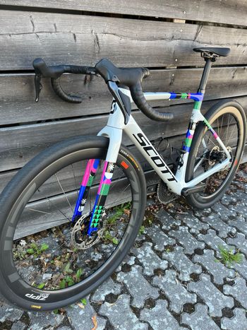 Käytetty Scott Addict Shimano Ultegra Di2 2025 Road & Gravel — kuva 3 / 12