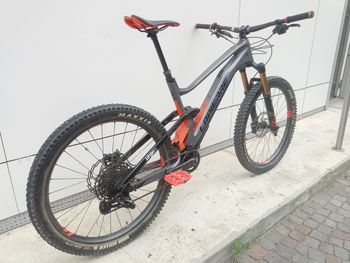 Used Lapierre E-zesty AM LTD 2021 Mountainbike, Light Gray — image 4 of 6