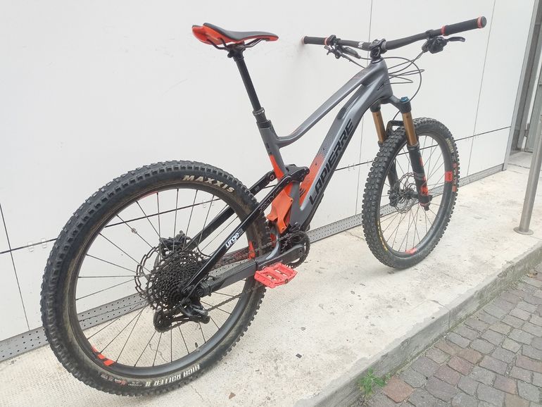 Used Lapierre E-zesty AM LTD 2021 Mountainbike, Light Gray — image 4 of 6