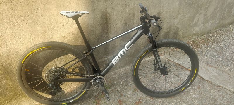 Używany BMC Twostroke 01 ONE 2023 2023 Mountainbike — zdjęcie 1 z 8
