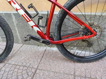 Použité Trek Procaliber Shimano Deore XT 2024 Mountainbike — obrázek 1 z 6