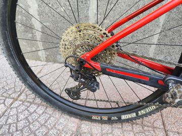 Použité Trek Procaliber Shimano Deore XT 2024 Mountainbike — obrázek 4 z 6