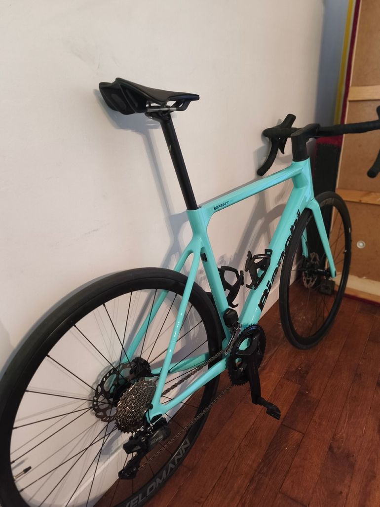 Used Bianchi Sprint Shimano 105 Di2 2025 Road & Gravel, Blue — image 2 of 7