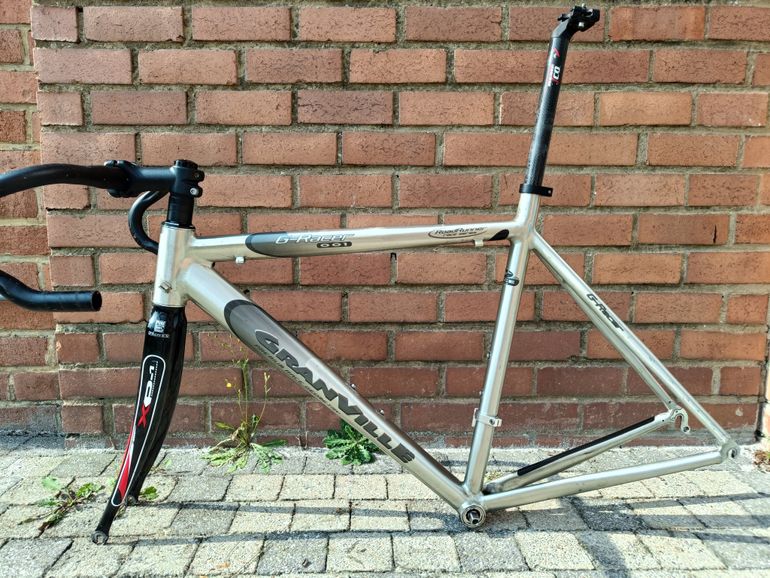 Used Granville G-Racer 001 Roadrunner Race Series Frameset 2011 Road & Gravel, Light Gray — image 17 of 24