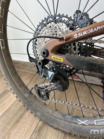 Used Santa Cruz BULLIT R / Carbon CC 2023 2023 Mountainbike, Orange — image 3 of 4