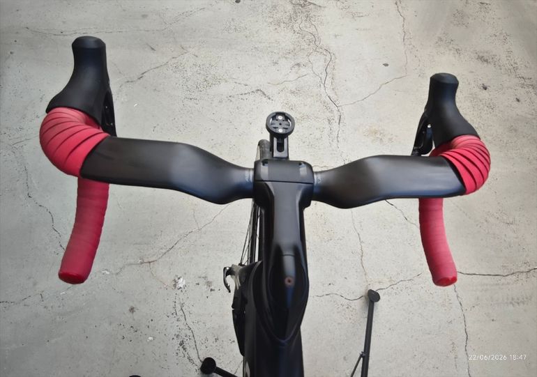 Used Specialized S-Works Venge ViAS Di2 2016 2016 Road & Gravel, Black — image 7 of 11
