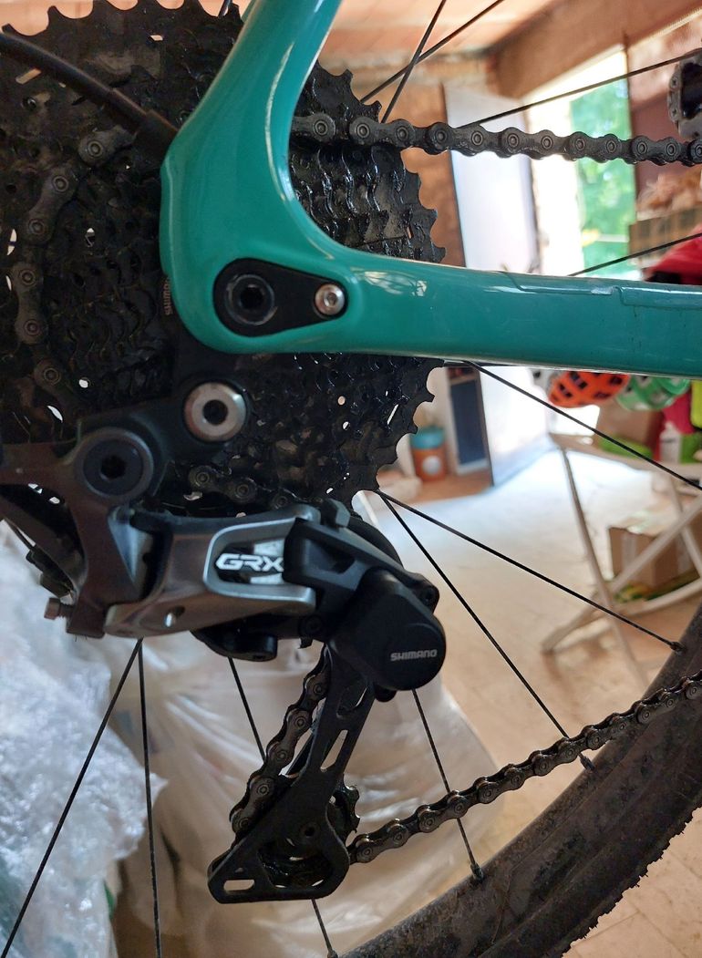 Used Bianchi Impulso Shimano GRX 2023 Road & Gravel, Blue — image 4 of 23