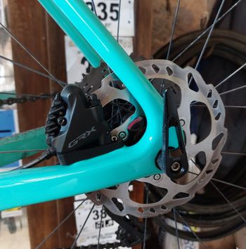 Used Bianchi Impulso Shimano GRX 2023 Road & Gravel, Blue — image 6 of 23