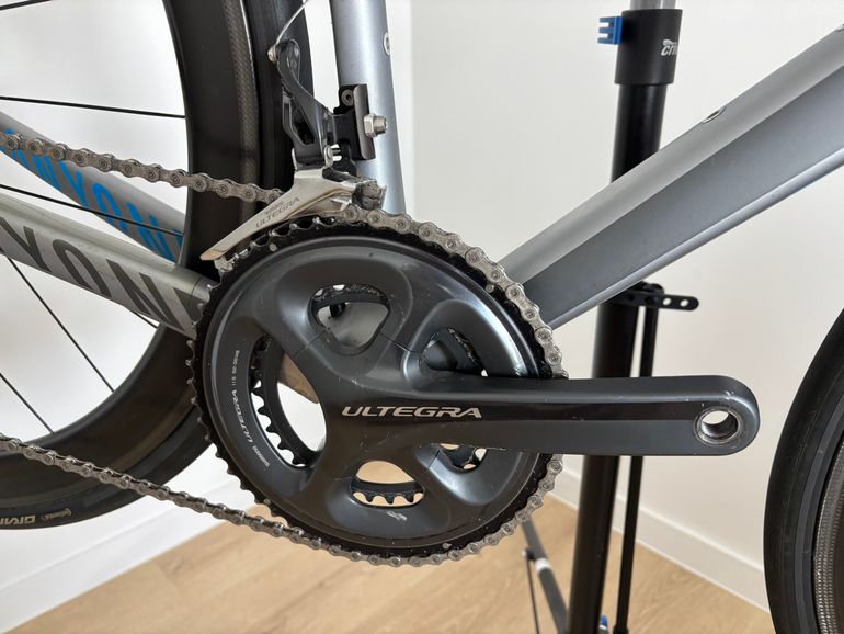 Used Canyon Ultimate CF SL 9.0 F10 2016 Road & Gravel, Light Gray — image 3 of 8
