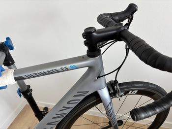 Used Canyon Ultimate CF SL 9.0 F10 2016 Road & Gravel, Light Gray — image 2 of 8