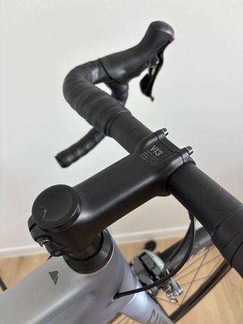 Used Canyon Ultimate CF SL 9.0 F10 2016 Road & Gravel, Light Gray — image 8 of 8