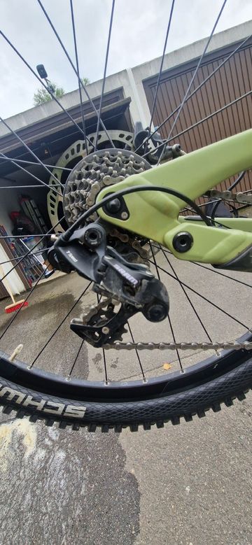 CUBE TWO15 RACE 27.5 2024 2024 Mountainbike usato, Verde — immagine 5 di 10