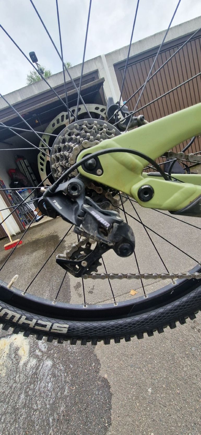 Gebrauchtes CUBE TWO15 RACE 27.5 2024 2024 Mountainbike, Grün, 27.5 — Bild 5 von 10