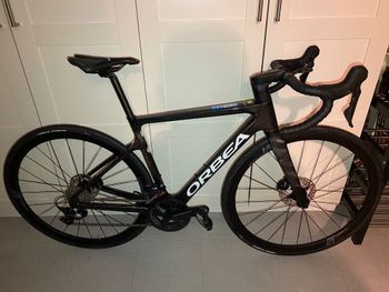 Used Orbea Orca M20 Team Con Ruedas De Carbono 2023 Road & Gravel, Black — image 4 of 5