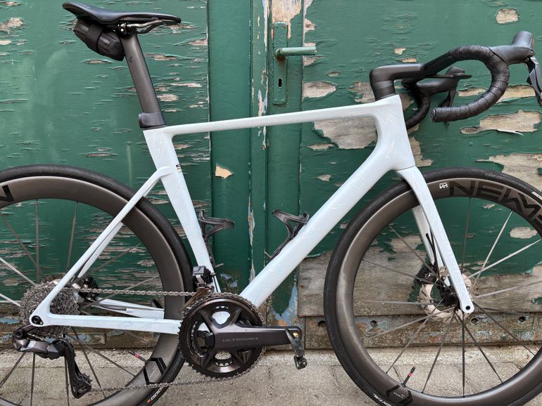 Used CUBE LITENING AIR C:68X FRAMESET, LIMITED EDITION 2025 2025 Road & Gravel, White — image 9 of 10
