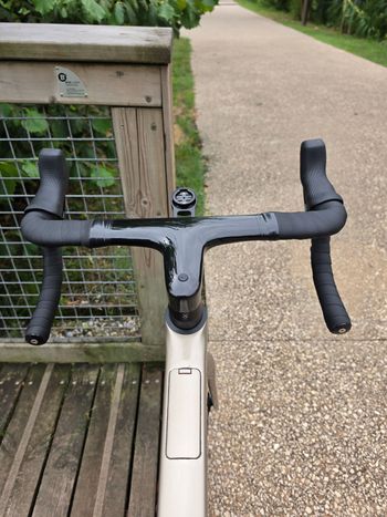 Used Canyon Endurace CF SLX 8 AXS Aero 2023 2023 Road & Gravel, Light Gray — image 4 of 7