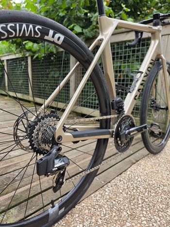 Used Canyon Endurace CF SLX 8 AXS Aero 2023 2023 Road & Gravel, Light Gray — image 3 of 7