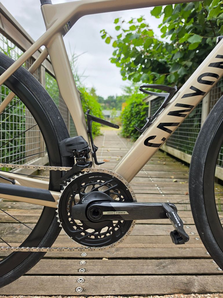 Used Canyon Endurace CF SLX 8 AXS Aero 2023 2023 Road & Gravel, Light Gray — image 2 of 7