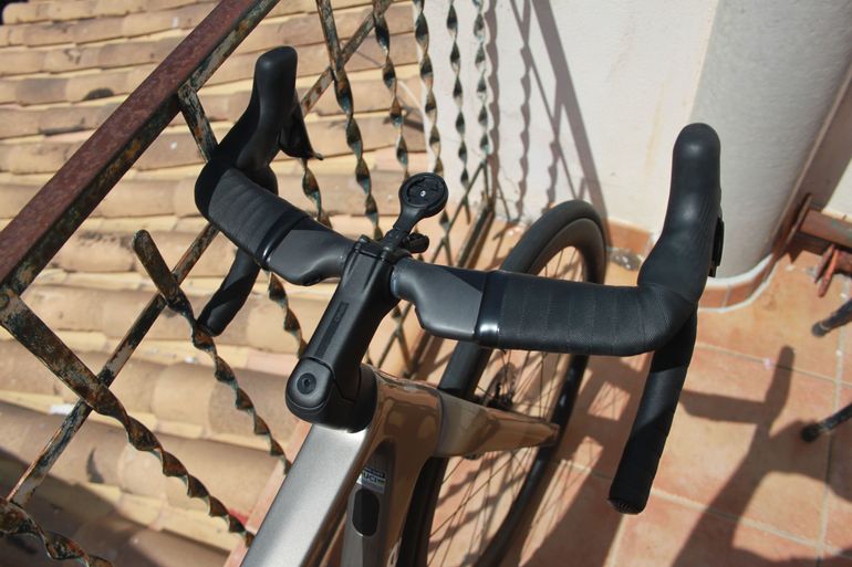 Cannondale SuperSix EVO 2 2025 2025 Road & Gravel d'occasion — image 3 sur 6