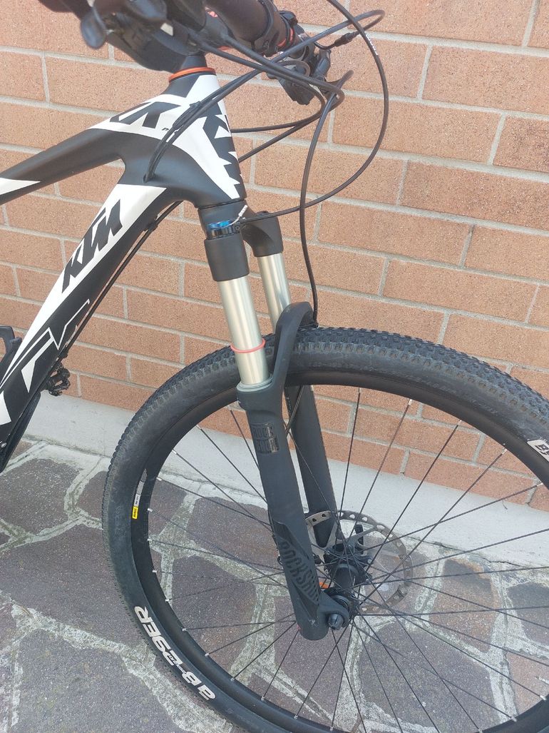 Ktm aera pro Custom Shimano Deore XT 2019 Mountainbike d'occasion — image 9 sur 10