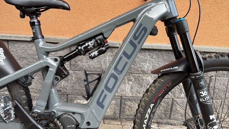 Used Focus JAM² 7.8 2022 2022 Mountainbike, Light Gray — image 8 of 40