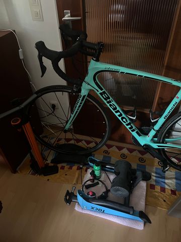 Bianchi Intenso Ultegra 2017 2017 Road & Gravel usato, Verde — immagine 3 di 5