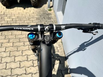 Used CUBE TWO15 HPC SLT 2021 2021 Mountainbike, Black, 29 — image 4 of 10