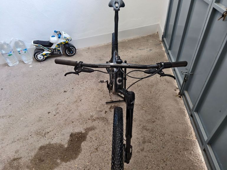 Used Cannondale Scalpel 1 Lefty 2025 2025 Mountainbike, Black, 29 — image 2 of 9