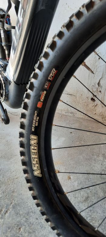 Used Giant Stance E+ 1 Electric Bike 2020 2020 Mountainbike, Black, 27.5 — image 8 of 10