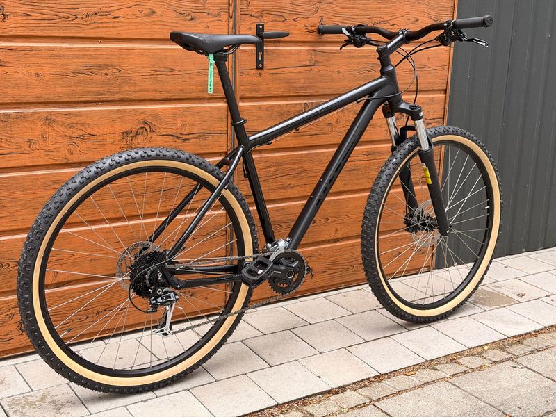 Used Stevens Tonga Other Microshift 2024 Mountainbike, Black — image 3 of 3