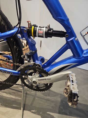 Używany Canyon Custom Shimano Deore XT 2010 Mountainbike — zdjęcie 14 z 15
