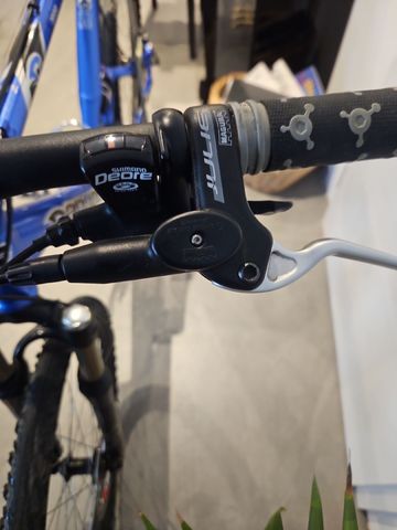 Używany Canyon Custom Shimano Deore XT 2010 Mountainbike — zdjęcie 7 z 15
