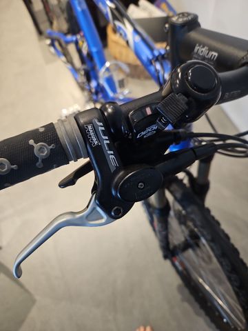 Używany Canyon Custom Shimano Deore XT 2010 Mountainbike — zdjęcie 6 z 15