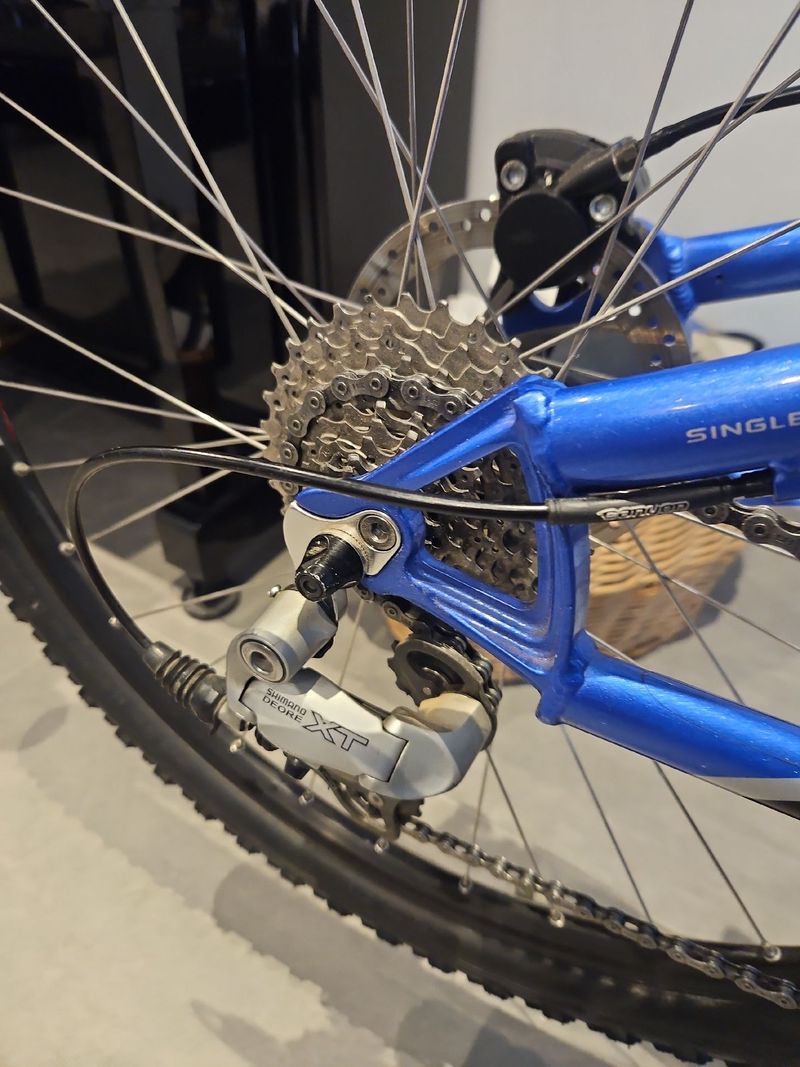 Używany Canyon Custom Shimano Deore XT 2010 Mountainbike — zdjęcie 13 z 15