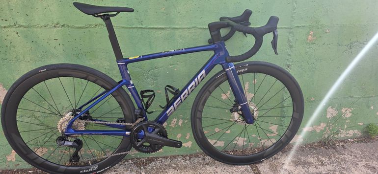 Berria BELADOR PRO ULTEGRA Di2 2026 2026 Road & Gravel de segunda mano, Azul — imagen 2 de 15