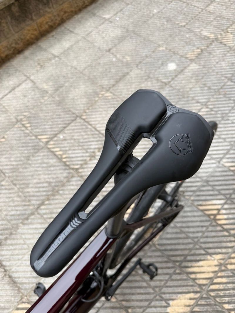 Gebrauchtes Orbea ORCA M35i 2024 2024 Road & Gravel, Rot — Bild 6 von 6