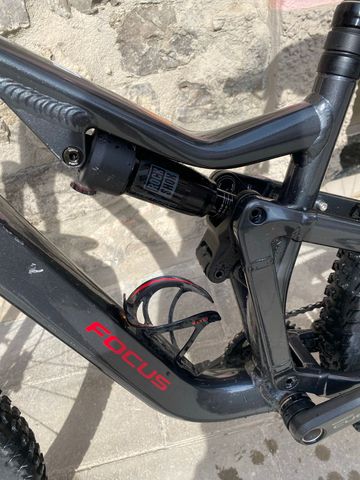 Used Focus THRON 6.8 2024 2024 Mountainbike, Black, 29 — image 5 of 6