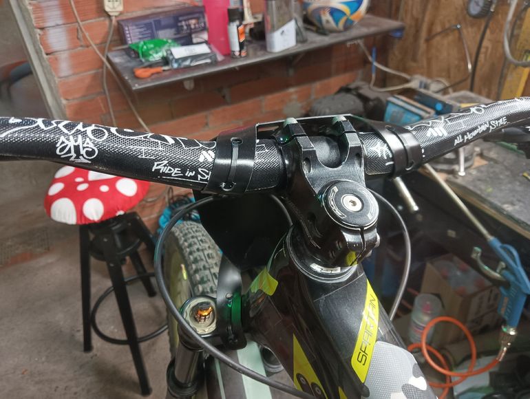 Gebrauchtes Devinci Spartan SRAM GX Eagle 2016 Mountainbike, Grün — Bild 15 von 21