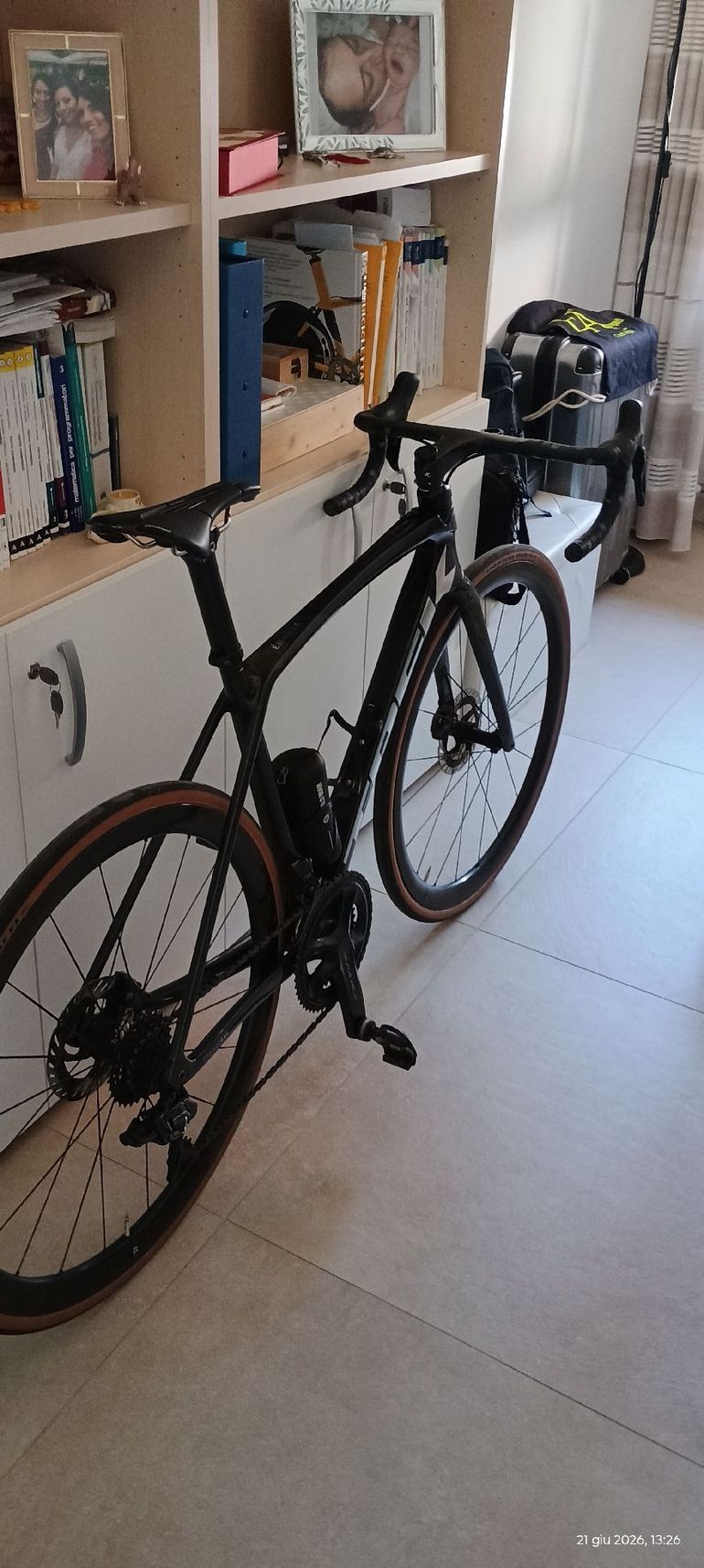 Used Trek Émonda SLR 9 2024 Frameset 2024 Road & Gravel, Black — image 2 of 3
