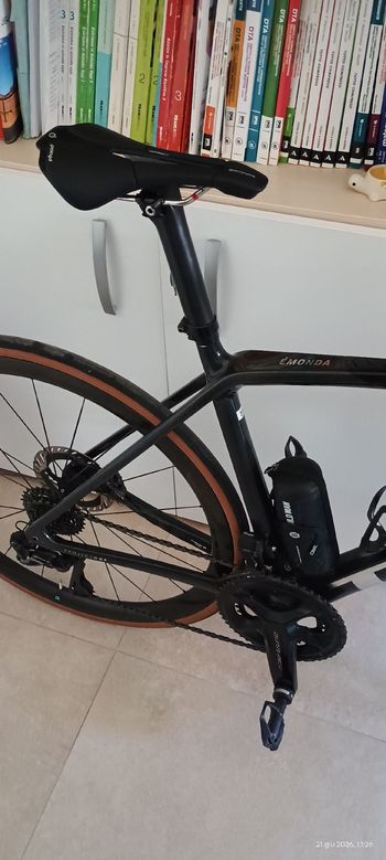 Used Trek Émonda SLR 9 2024 Frameset 2024 Road & Gravel, Black — image 3 of 3