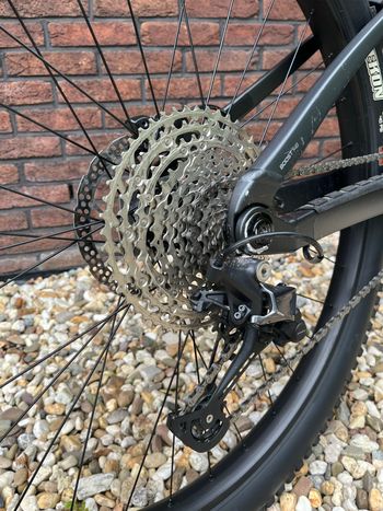 Gebrauchtes Trek Fuel EX 5 Gen 5 2023 2023 Mountainbike, Schwarz, 27.5, 29 — Bild 3 von 15